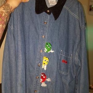 Vintage M&M button up collar